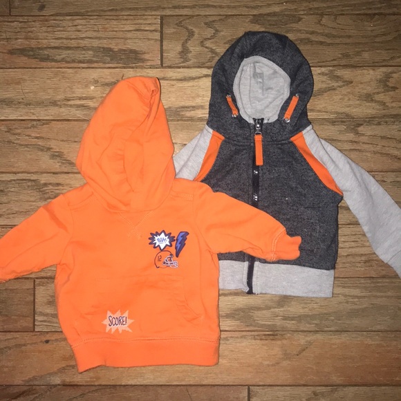 Carter's Other - Bundle of 2 little boys hooded sweatshirts Carter's Other - Bundle of 2 little boys hooded sweatshirts